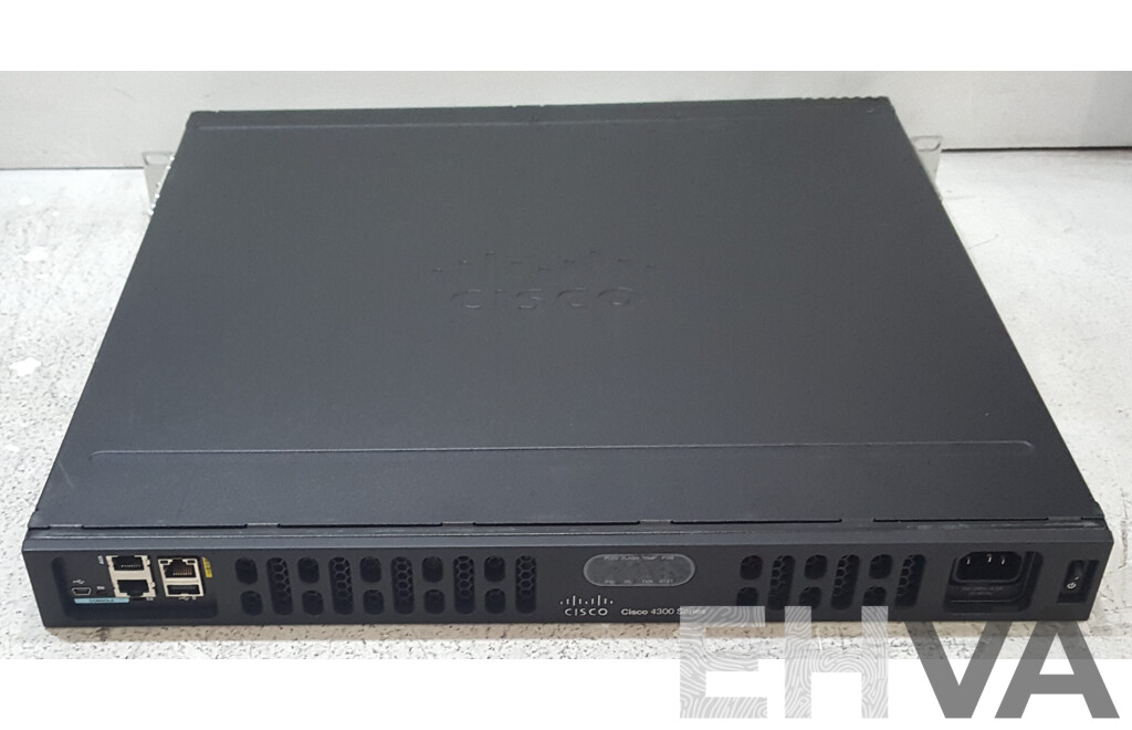 Cisco (ISR4331/K9) 4300 Series Integrated Services Router