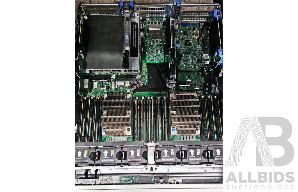 Dell EMC PowerEdge R740 Dual Intel Xeon GOLD (5118) 2.30GHz-3.20GHz 12-Core CPU 2RU Server W/ 192GB DDR4