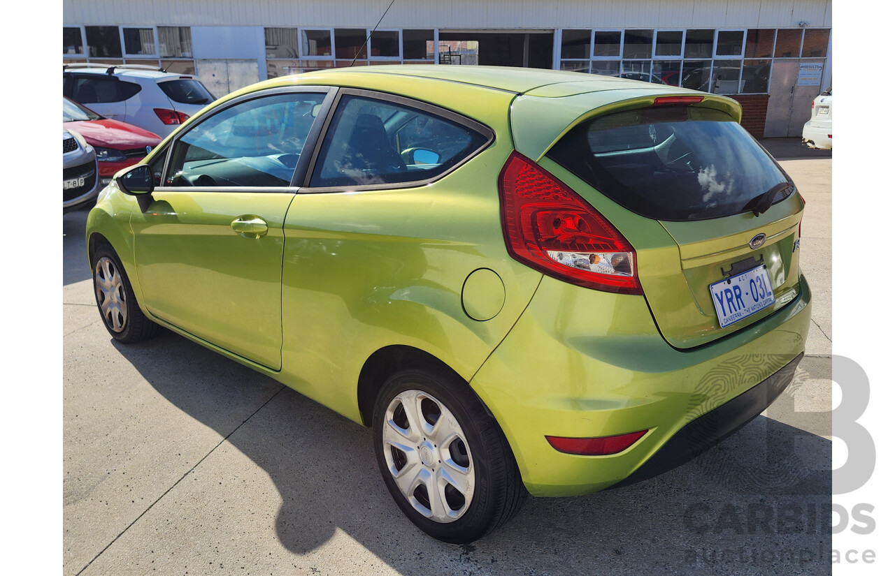 2/2009 Ford Fiesta CL WS 3d Hatchback Green 1.4L