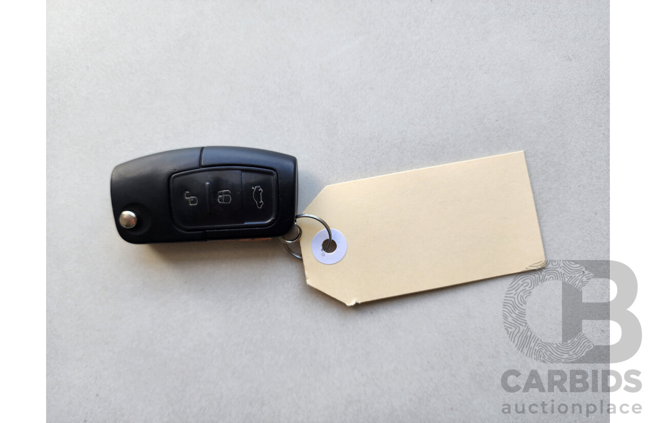 2/2009 Ford Fiesta CL WS 3d Hatchback Green 1.4L