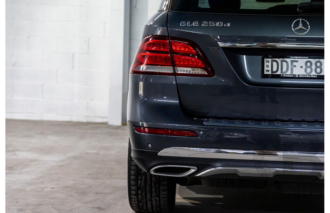 02/2016 Mercedes-Benz GLE 250d 4MATIC (AWD) 166 MY16 4d Wagon Tenorite Grey Metallic Turbo Diesel 2.1L