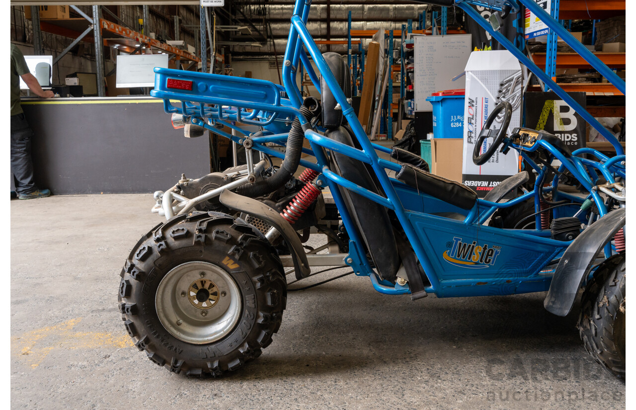 2004, Twister Hammer Head 150cc, 12V Dune Buggy