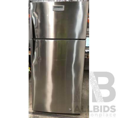 Westinghouse Virtuoso 520 Litre Stainless Steel Fridge/Freezer