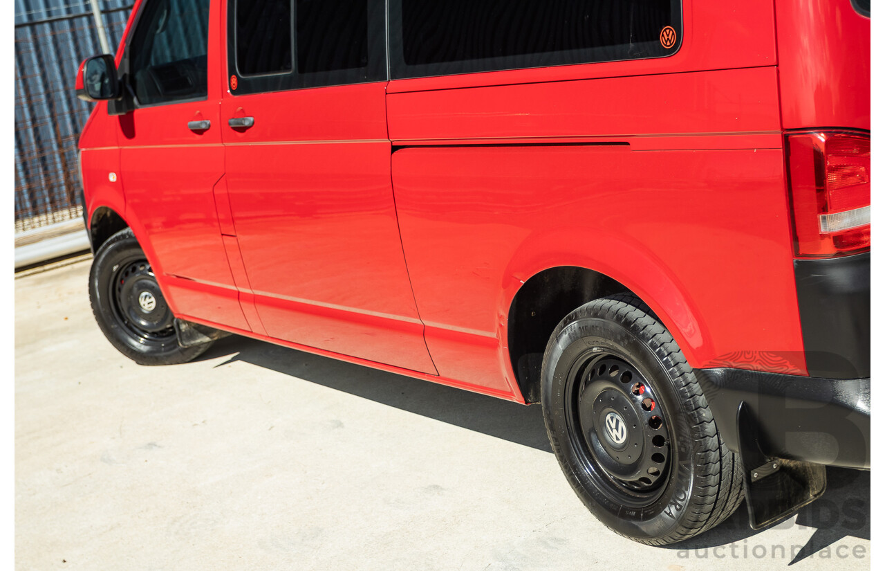 08/2010 Volkswagen Caravelle TRENDLINE 7H MY10 4D Wagon Salsa Red Turbo Diesel 2.0L - Camper Van