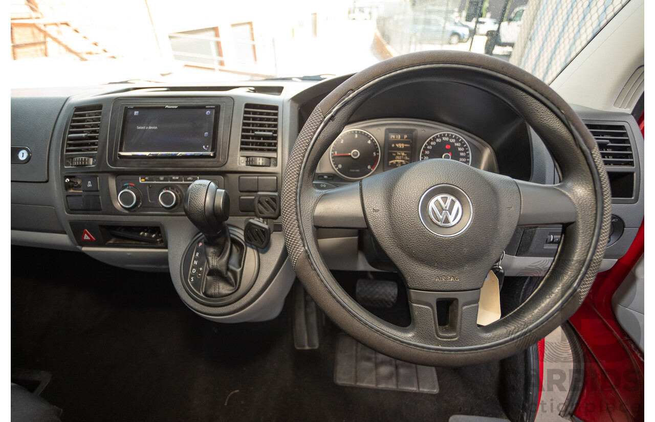 08/2010 Volkswagen Caravelle TRENDLINE 7H MY10 4D Wagon Salsa Red Turbo Diesel 2.0L - Camper Van