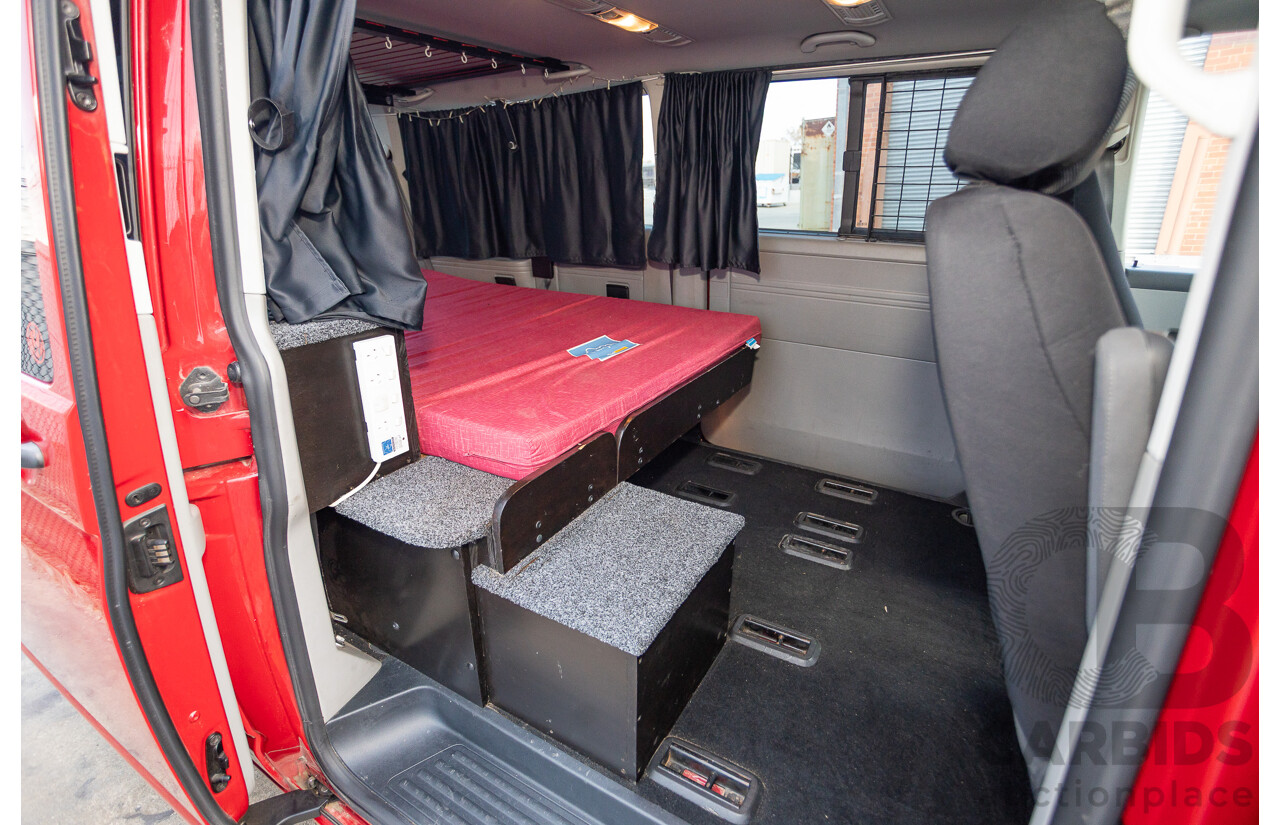 08/2010 Volkswagen Caravelle TRENDLINE 7H MY10 4D Wagon Salsa Red Turbo Diesel 2.0L - Camper Van