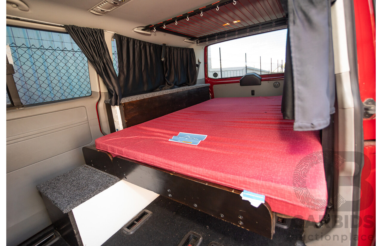 08/2010 Volkswagen Caravelle TRENDLINE 7H MY10 4D Wagon Salsa Red Turbo Diesel 2.0L - Camper Van
