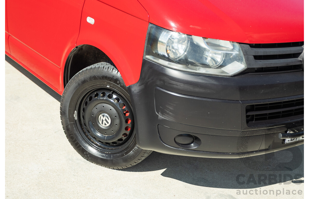 08/2010 Volkswagen Caravelle TRENDLINE 7H MY10 4D Wagon Salsa Red Turbo Diesel 2.0L - Camper Van