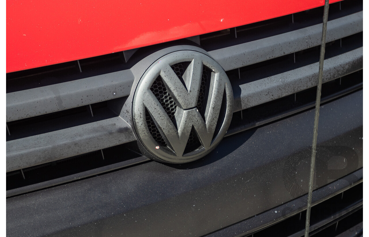 08/2010 Volkswagen Caravelle TRENDLINE 7H MY10 4D Wagon Salsa Red Turbo Diesel 2.0L - Camper Van