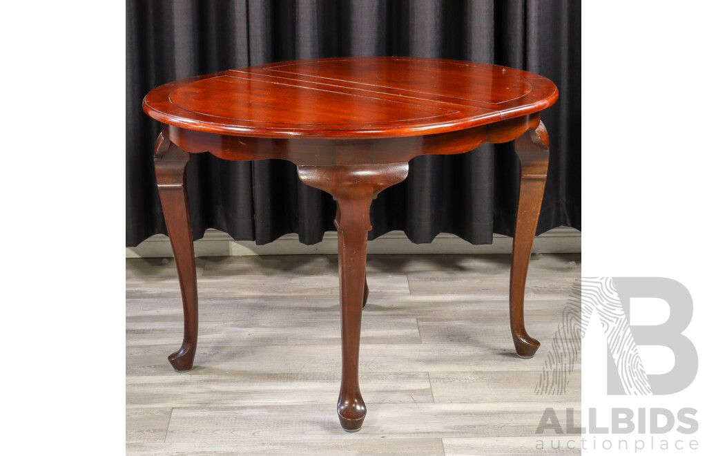 Reproduction Georgian Mahogany Nine Piece Dining Suite