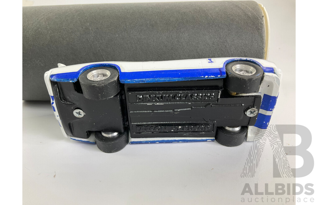 Dinkum Classics Diecast 1978 XC Ford Falcon Cobra Hard Top - 1:43 Scale