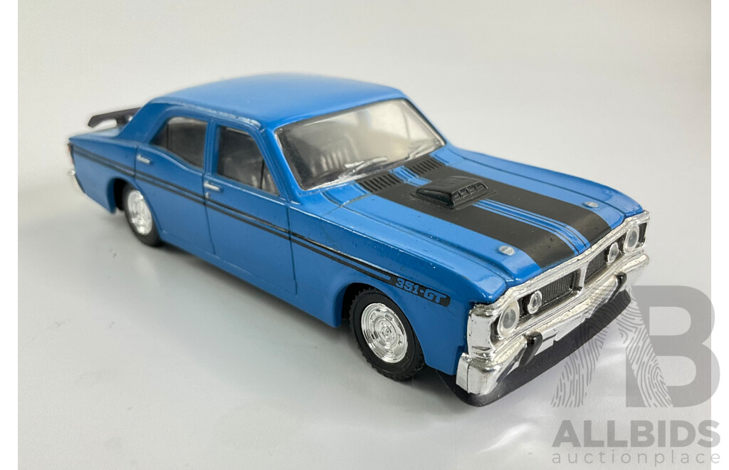 Trax Diecast XY Ford Falcon GTHO Phase Three, Blue - 1:43 Scale