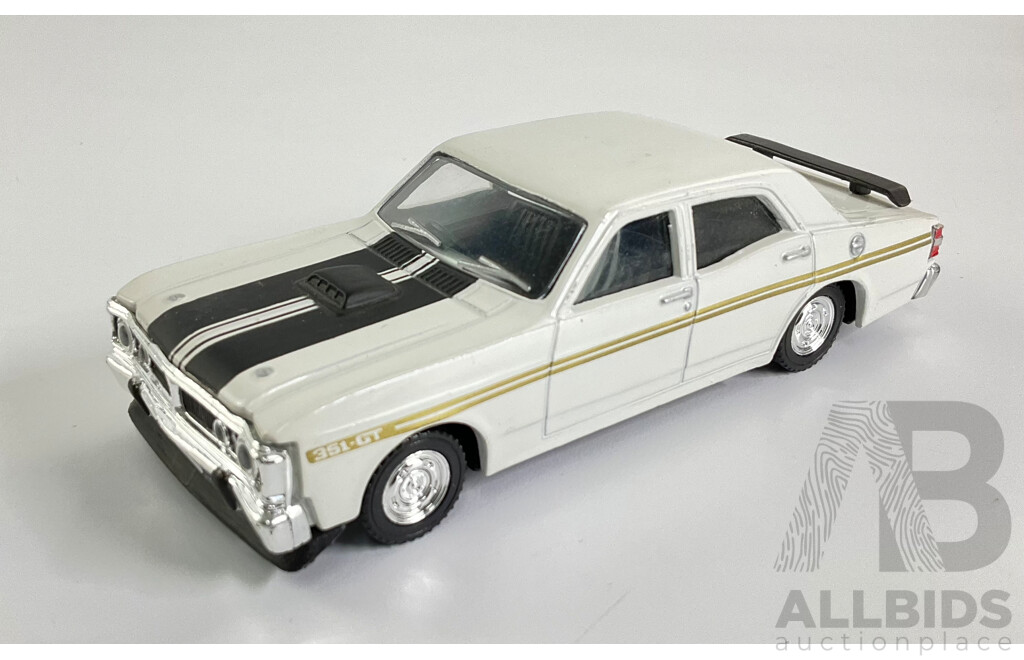 Trax Diecast XY Ford Falcon GTHO Phase Three, White - 1:43 Scale