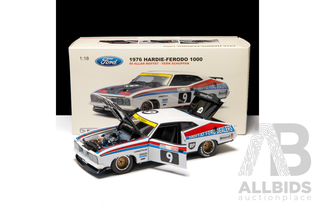 AUTOart 1976 Ford XB Falcon GT Coupe #9 Hardie Ferodo 1000 Allan Moffat & Vern Schuppan 151/3000 1:18 Scale Model Car - Signed COA Included