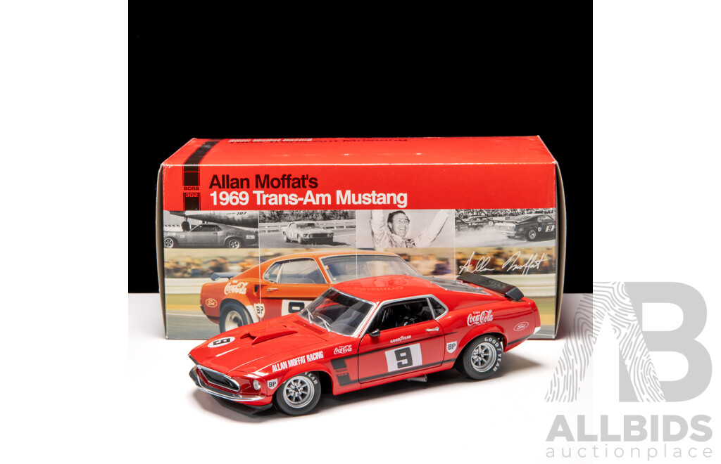 Welly 1969 Ford Mustang Trans-Am Boss 302 #9 Coca-Cola Red Allan Moffat 1:18 Scale Model Car - COA Included