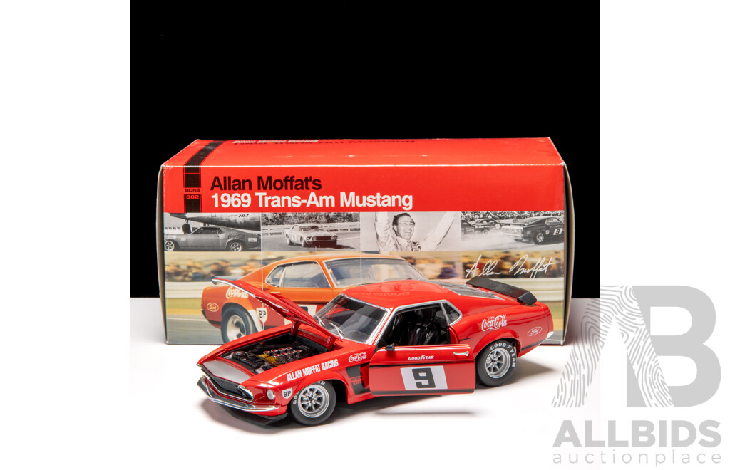 Welly 1969 Ford Mustang Trans-Am Boss 302 #9 Coca-Cola Red Allan Moffat 1:18 Scale Model Car - COA Included