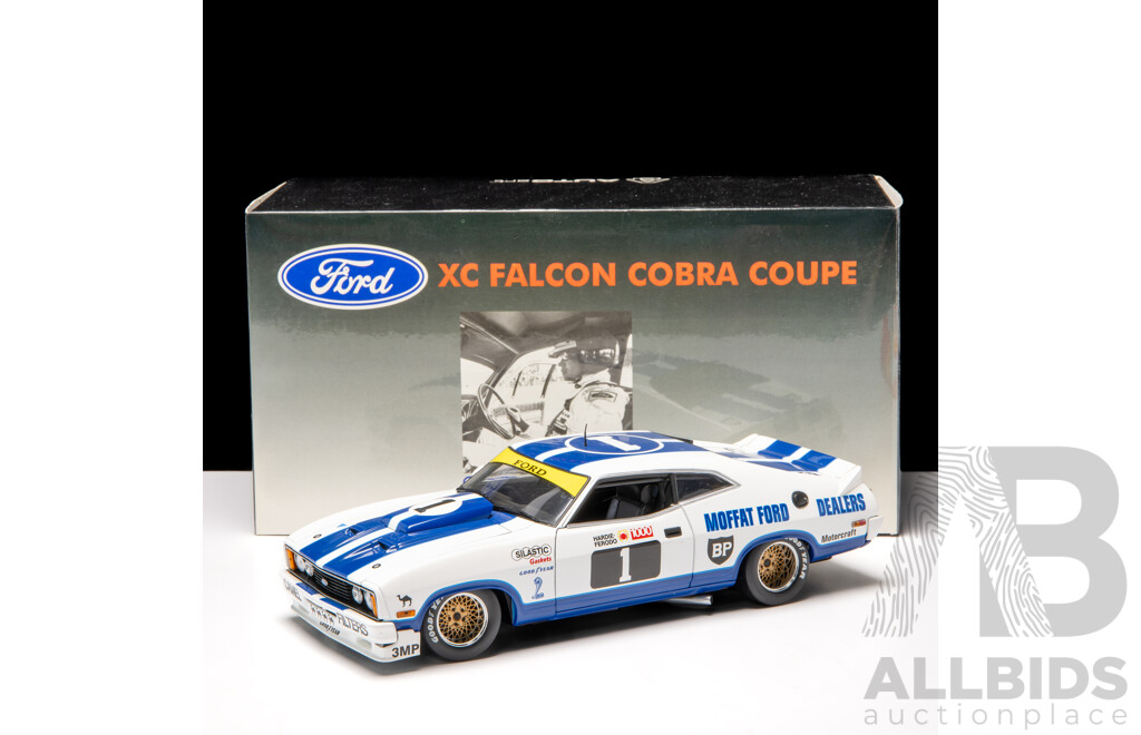 AUTOart 1978 Ford XC Falcon Cobra Coupe Hardie Ferodo 1000 Allan Moffat & Jackie Ickx #1 White / Blue 4497/6000 1:18 Scale Model Car - Signed COA Included