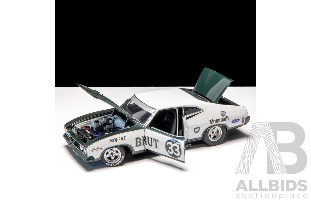 AUTOart 1974 Ford XB Falcon GT #33 Allan Moffat 1:18 Scale Model Car - in Foam - No Box
