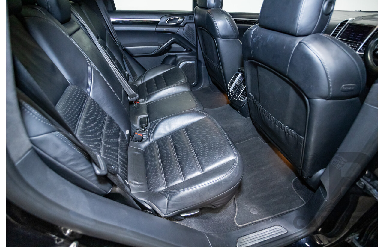 07/2015 Porsche Cayenne GTS (AWD) Series 2 MY16 4D Wagon Jet Black Twin Turbo V6 3.6L