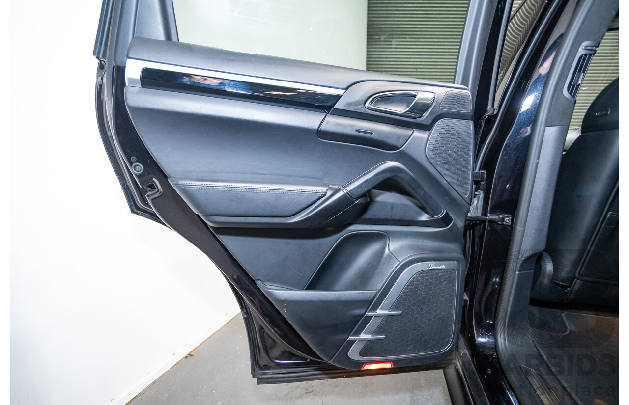 07/2015 Porsche Cayenne GTS (AWD) Series 2 MY16 4D Wagon Jet Black Twin Turbo V6 3.6L