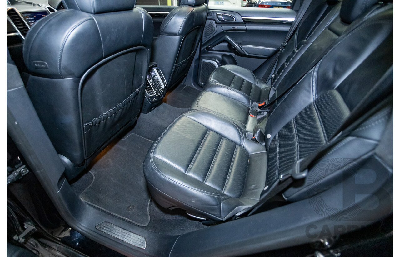 07/2015 Porsche Cayenne GTS (AWD) Series 2 MY16 4D Wagon Jet Black Twin Turbo V6 3.6L