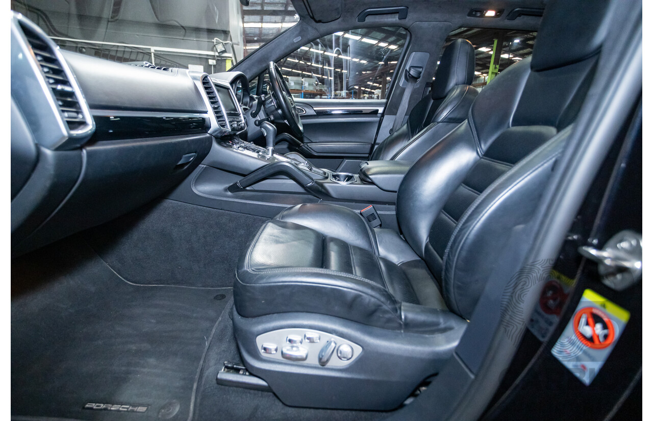 07/2015 Porsche Cayenne GTS (AWD) Series 2 MY16 4D Wagon Jet Black Twin Turbo V6 3.6L