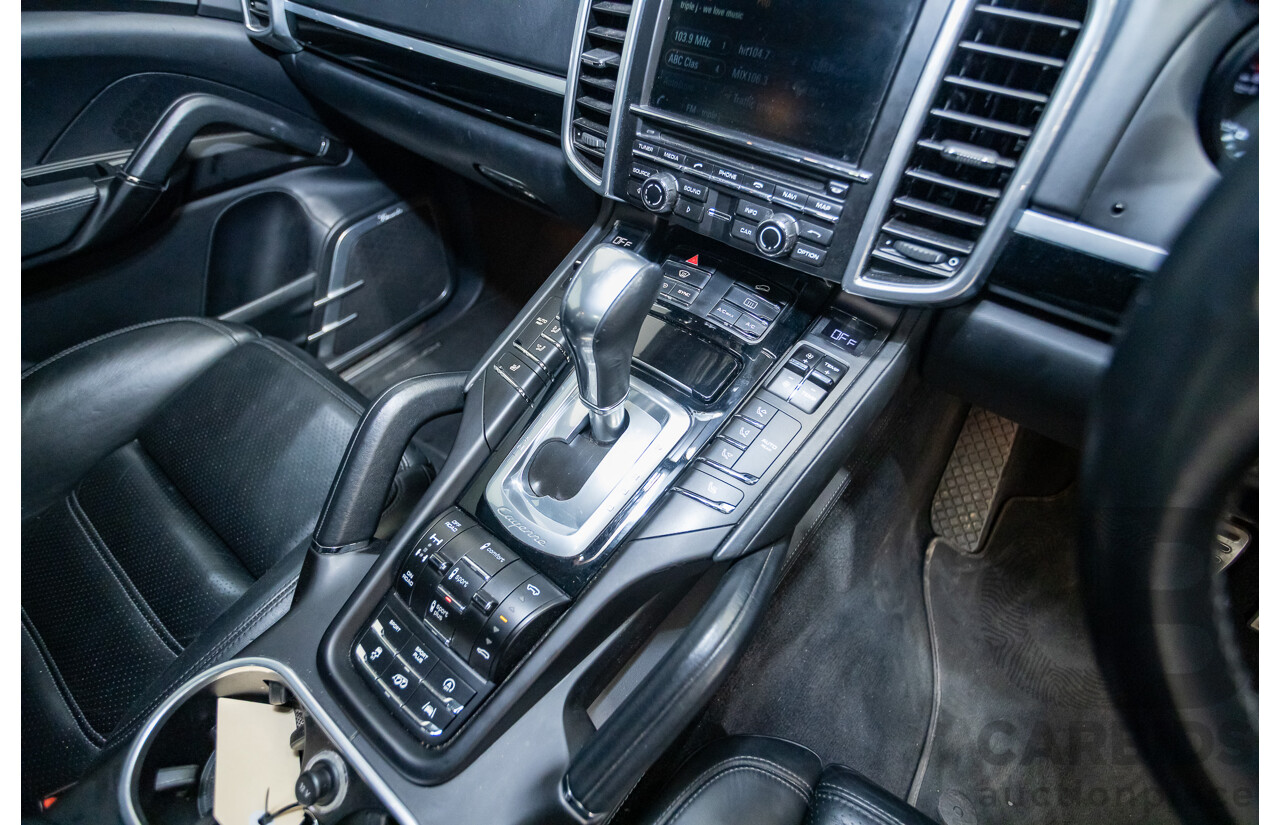 07/2015 Porsche Cayenne GTS (AWD) Series 2 MY16 4D Wagon Jet Black Twin Turbo V6 3.6L