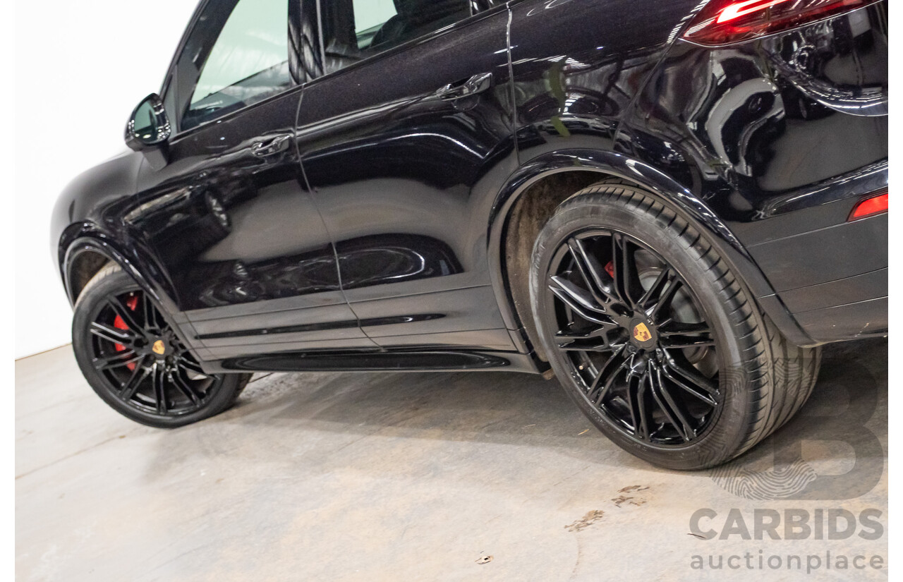 07/2015 Porsche Cayenne GTS (AWD) Series 2 MY16 4D Wagon Jet Black Twin Turbo V6 3.6L