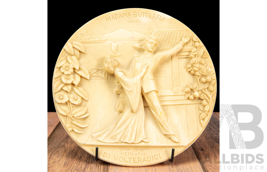 Set of Four Vintage Limited Edition 1979 Bradex Plates - La Scala Grand Opera Series DI VOLTERADICI. Aida, Madam Butterfly, Carmen, Rigoletto