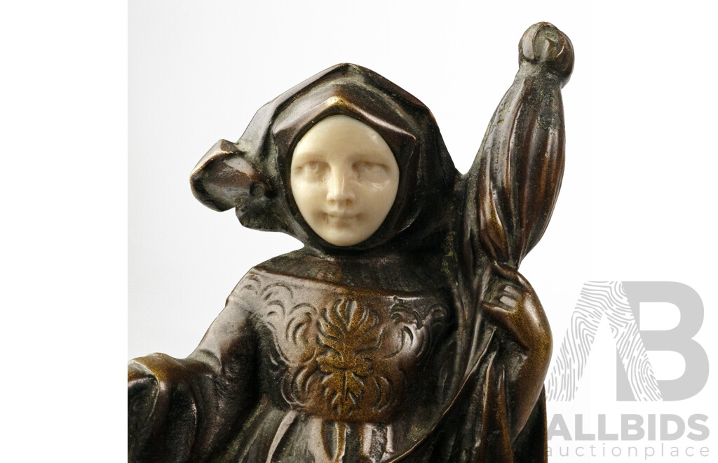Fine Early 20th-Century Chryselephantine Bronze Figure with Carved Ivory Face, Marked with “U” Foundry Stamp, C.1900–1930