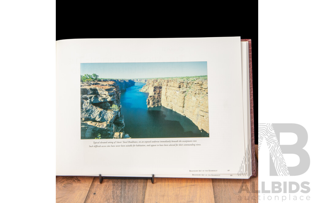 'Bradshaw Art of the Kimberley', WALSH, Grahame L