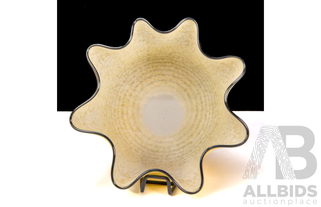 Kosta Boda ‘Carmen’ Handkerchief Vase by Ulrica Hydman-Vallien