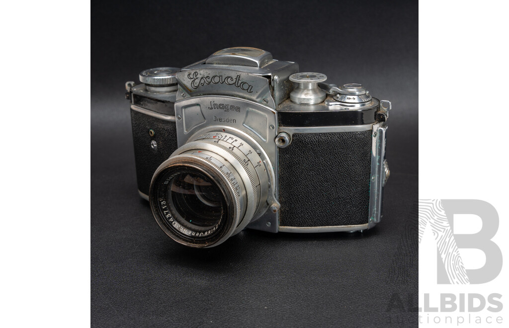 Kine Exakta Ihagee Exacta V-4 35mm Film SLR Camera with Case
