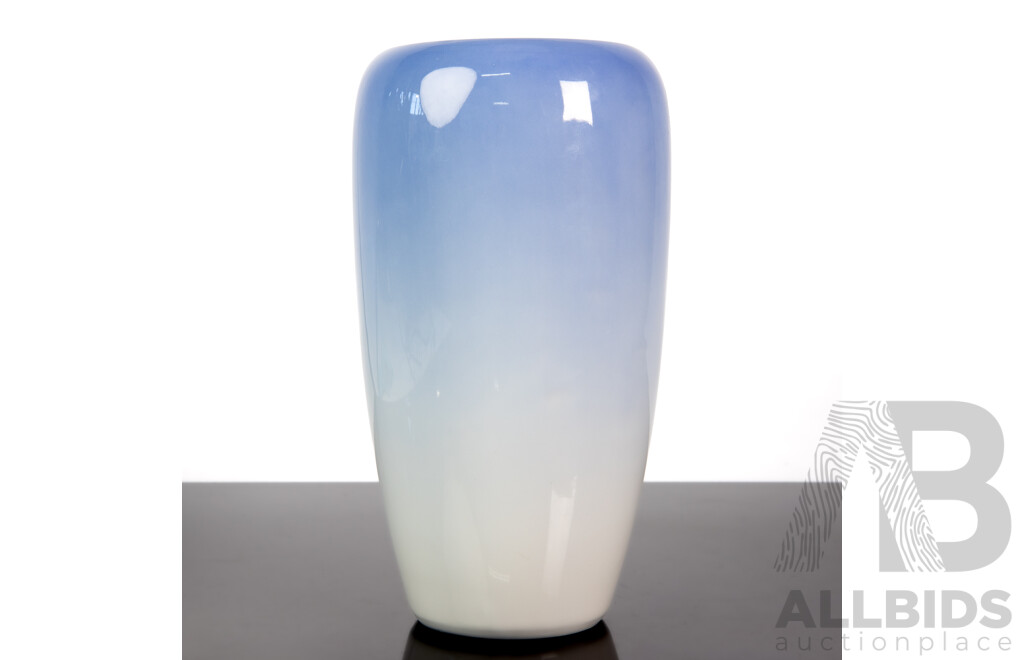 Vintage Royal Copenhagen Porcelain Blackberry Vase, Design 288, Form 1049