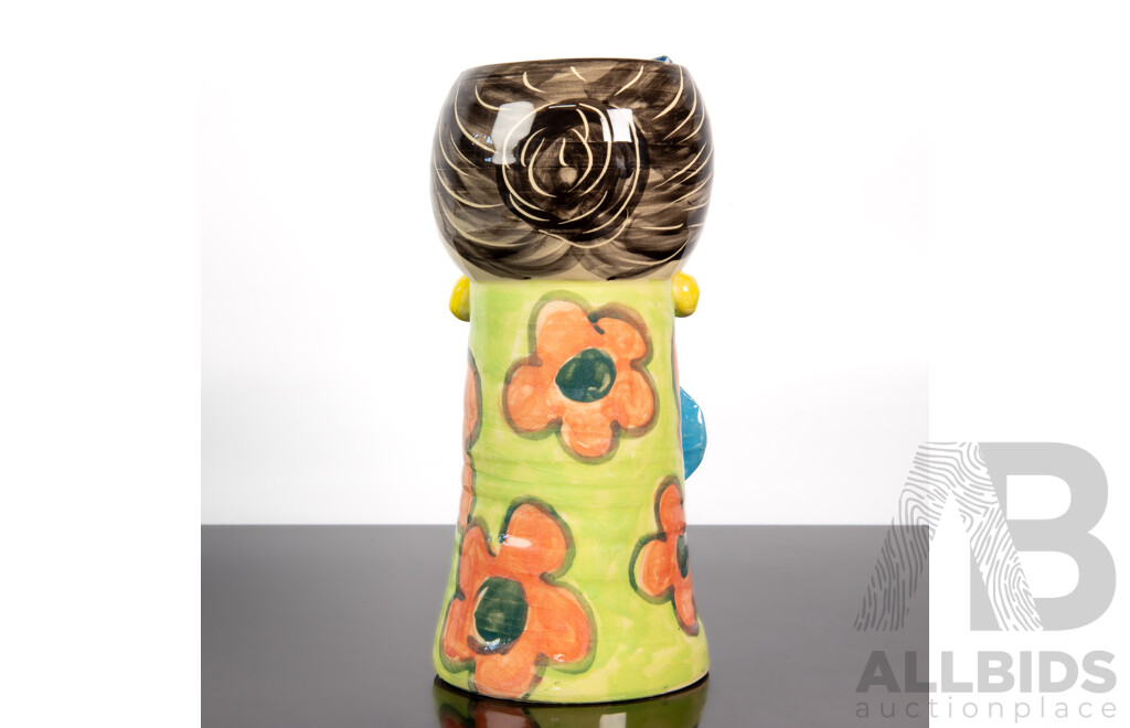 Jo Caddy (1916–2006) Ceramic Vase