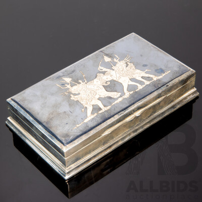 Vintage Siam Sterling Silver Trinket/Cigarette Box with Engraved Fighting Elephant Detail to Lid