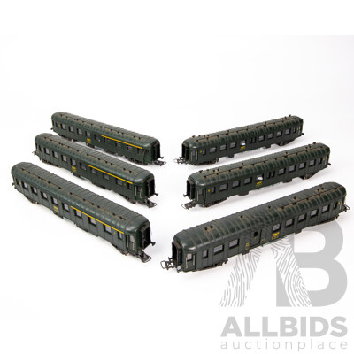 Six Jouef France Plastic Model SNCF Railroad Wagons/Coaches