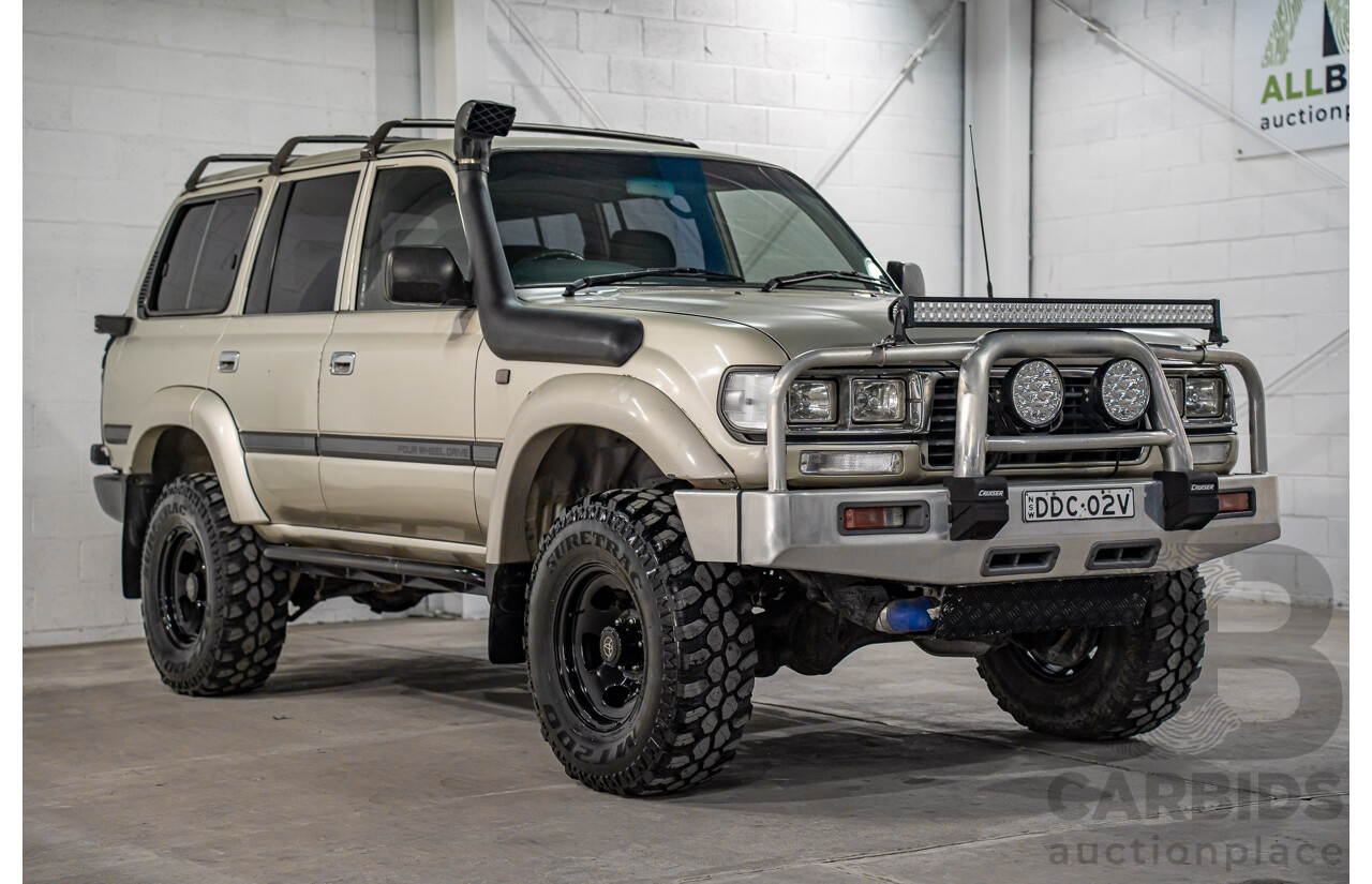 12/1995 Toyota Landcruiser GXL (4x4)  4d Wagon Golden Wheat Metallic Turbo V8 4.5L