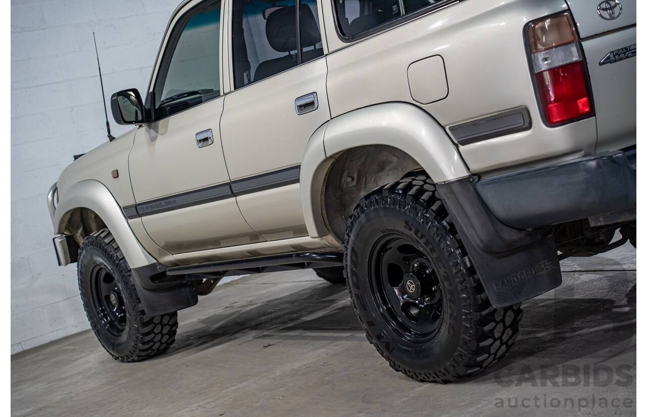 12/1995 Toyota Landcruiser GXL (4x4)  4d Wagon Golden Wheat Metallic Turbo V8 4.5L
