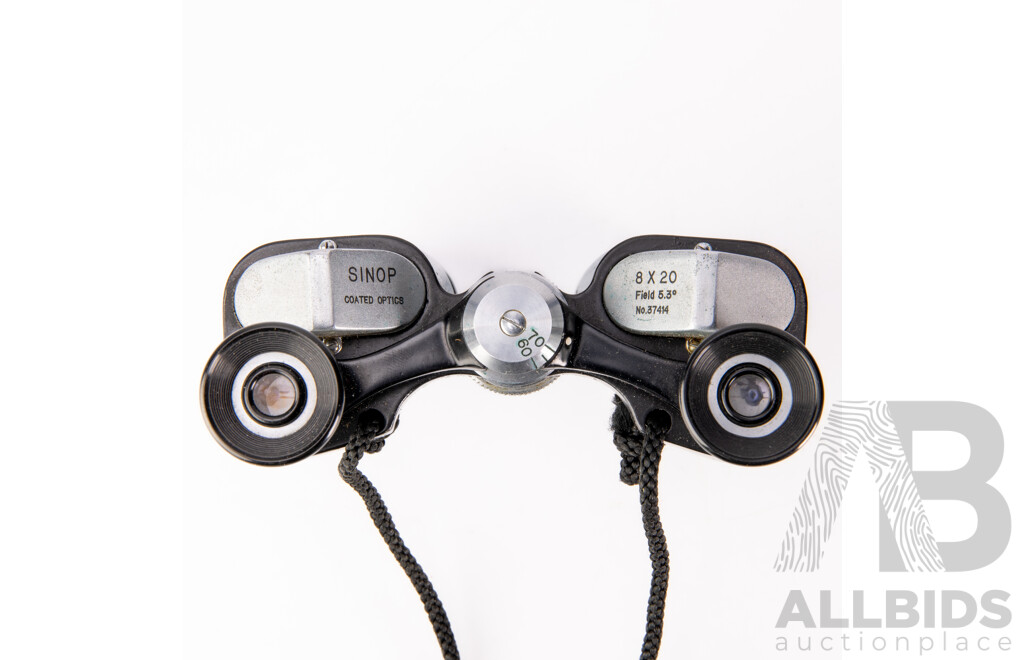 Set Vintage Sinop Coated Optics 8 X 20 Field Binoculars in Leather Case