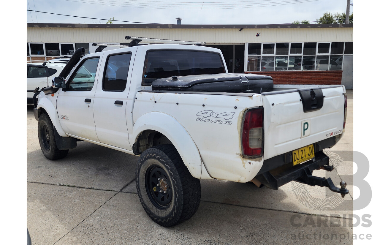 12/2011 Nissan Navara ST-R (4x4) D22 SERIES 5 Dual Cab P/Up White 2.5L
