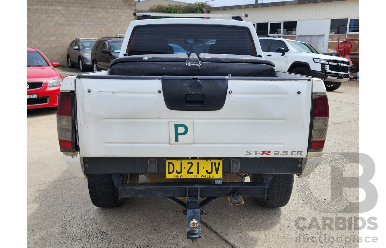 12/2011 Nissan Navara ST-R (4x4) D22 SERIES 5 Dual Cab P/Up White 2.5L