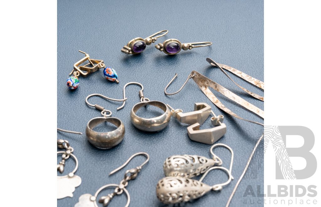 Vintage (10) Pairs of Sterling Silver Drop Earrings in Various Designs, Including Murano Glass & Amethyst, 39.67 Grams