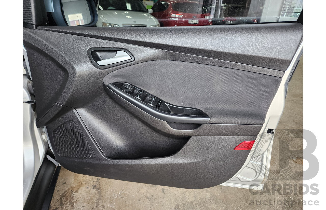 8/2014 Ford Focus Trend LW MK2 MY14 5d Hatchback Silver 2.0L