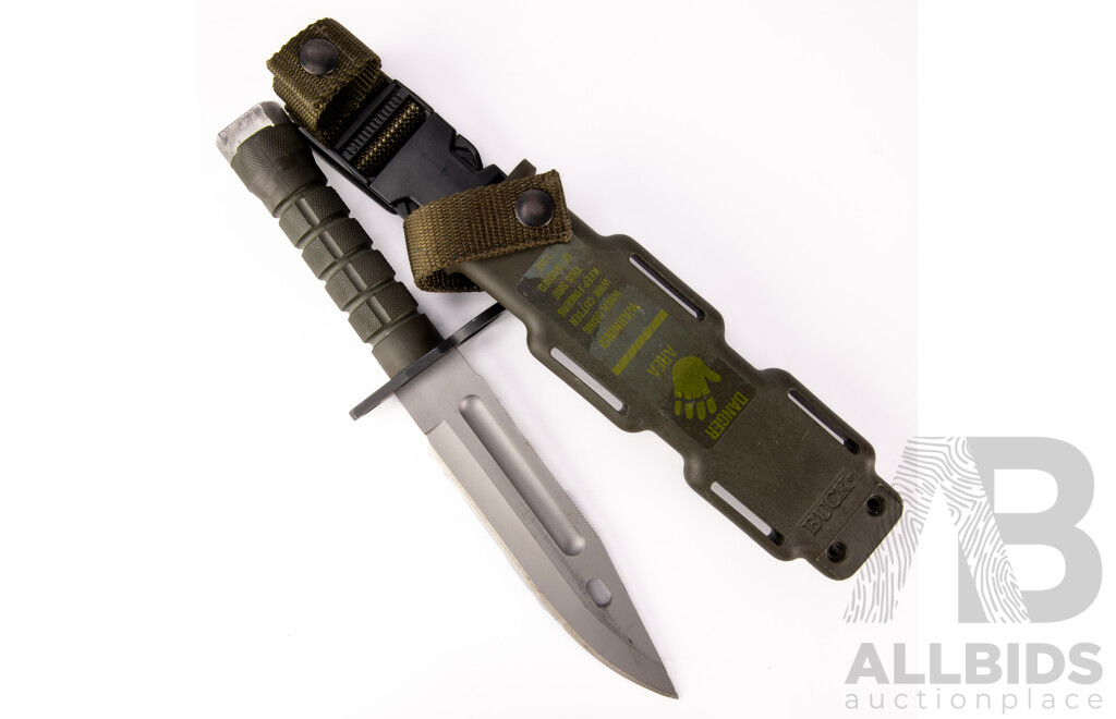 American Buck 188 Bayonet in Sheath with Automatic Sharpener