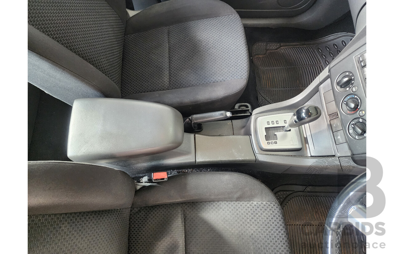 4/2008 Ford Focus Zetec LT 4d Sedan Silver 2.0L