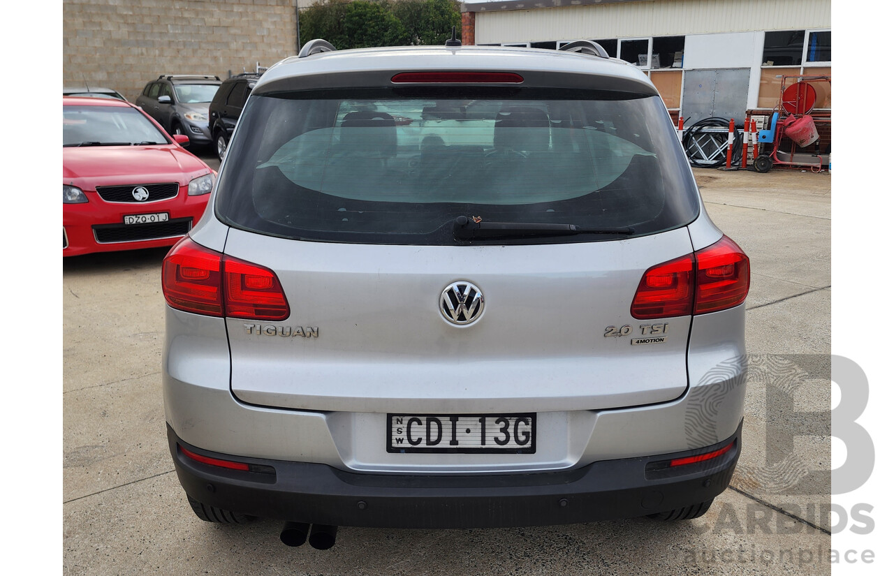 10/2011 Volkswagen Tiguan 125 TSI 5NC MY11 4d Wagon Silver 2.0L