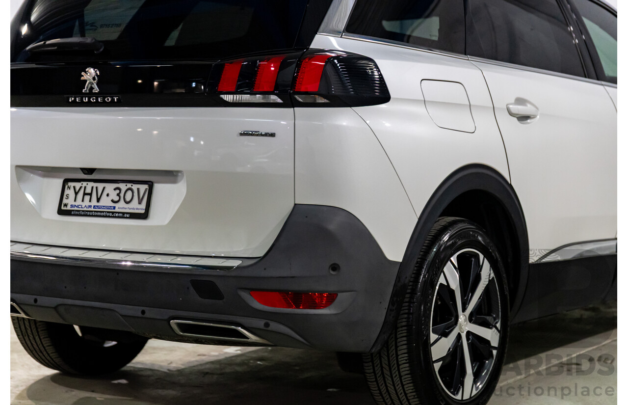 02/2018 Peugeot 5008 GT Line (FWD) P87 MY18.5 4d Wagon Pearl White Turbo 1.6L - 7 Seater