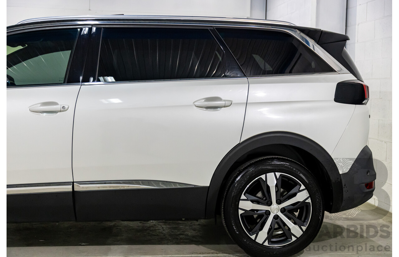 02/2018 Peugeot 5008 GT Line (FWD) P87 MY18.5 4d Wagon Pearl White Turbo 1.6L - 7 Seater