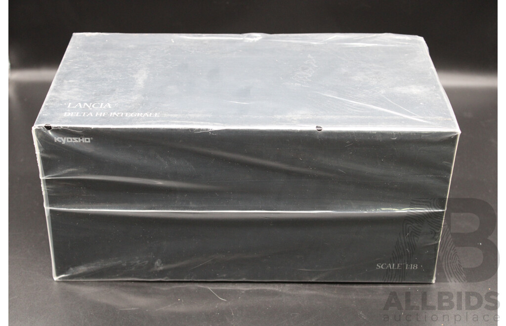 KYOSHO 1:18 Lancia Delta HF Integrale Gialla Yellow - Brand New